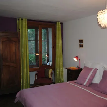Chambres D'hotes Le Rempart Du Jerzual Bed and breakfast Dinan